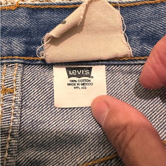 Levi's FURST OF A KIND Distressed Vintage Reworked Bermuda Shorts - Picture 3 of 11